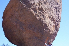 Balancing-Rock
